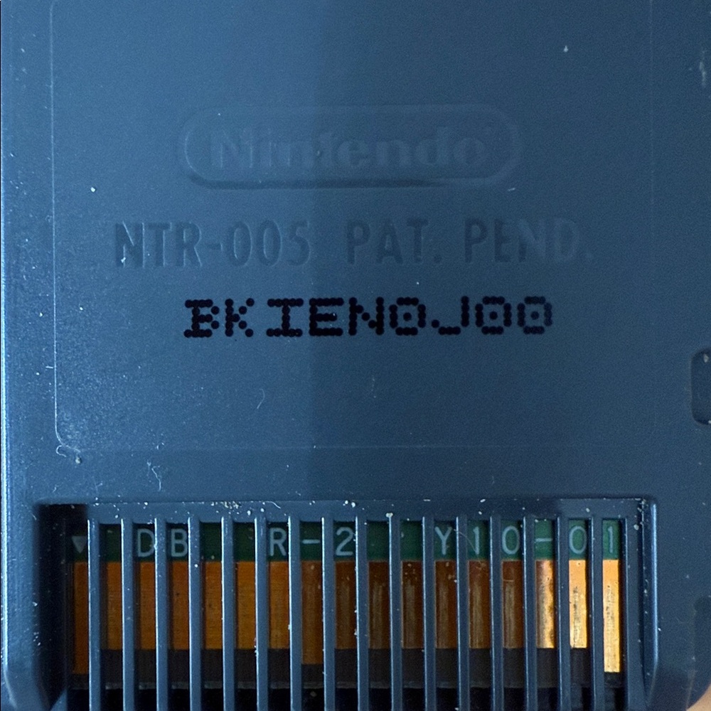 Nintendo DS Game Card — Blue and Red The Legend of Zelda: Spirit Tracks - Picture 2 of 2